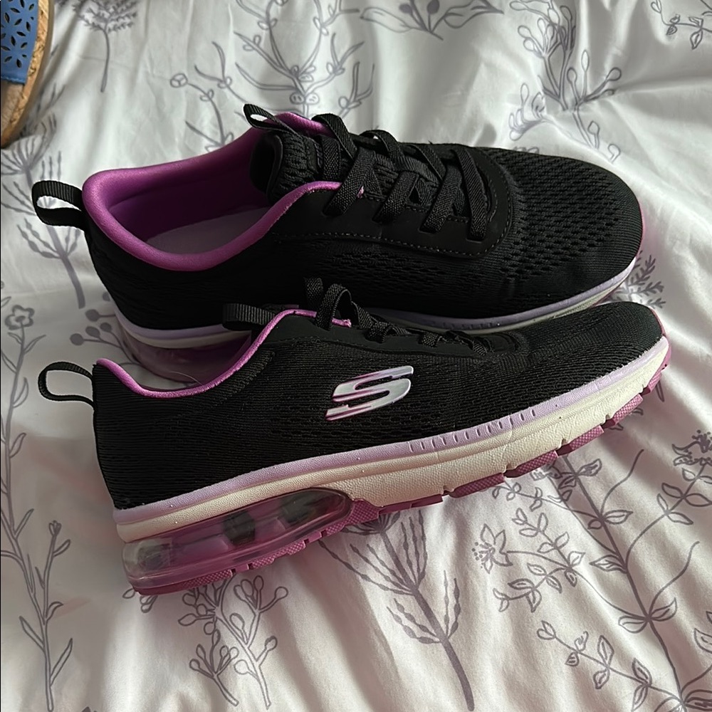 Skechers Black and Pink Sneakers with Air Cushion Sole